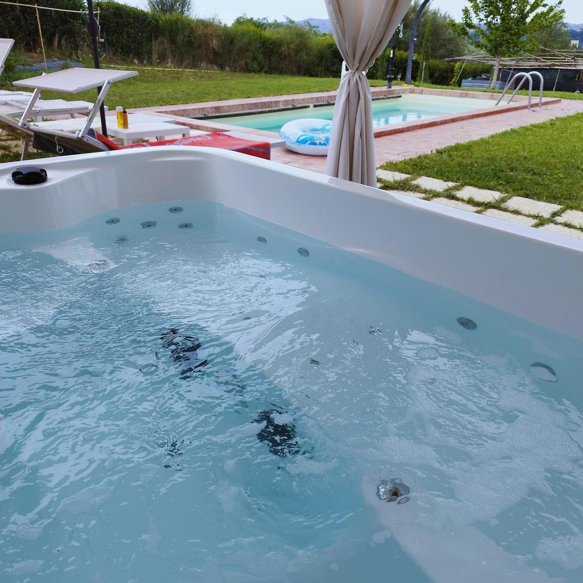 Bed and Breakfast Bed & Breakfast Le Coccinelle Rosciano  Екстер'єр фото